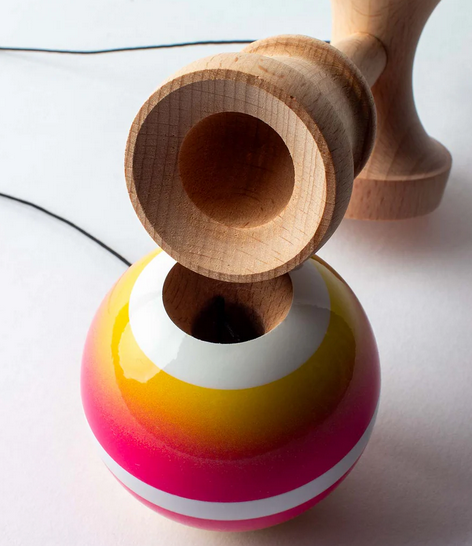 Sweets Kendama Horizon Fade Broke Shape 