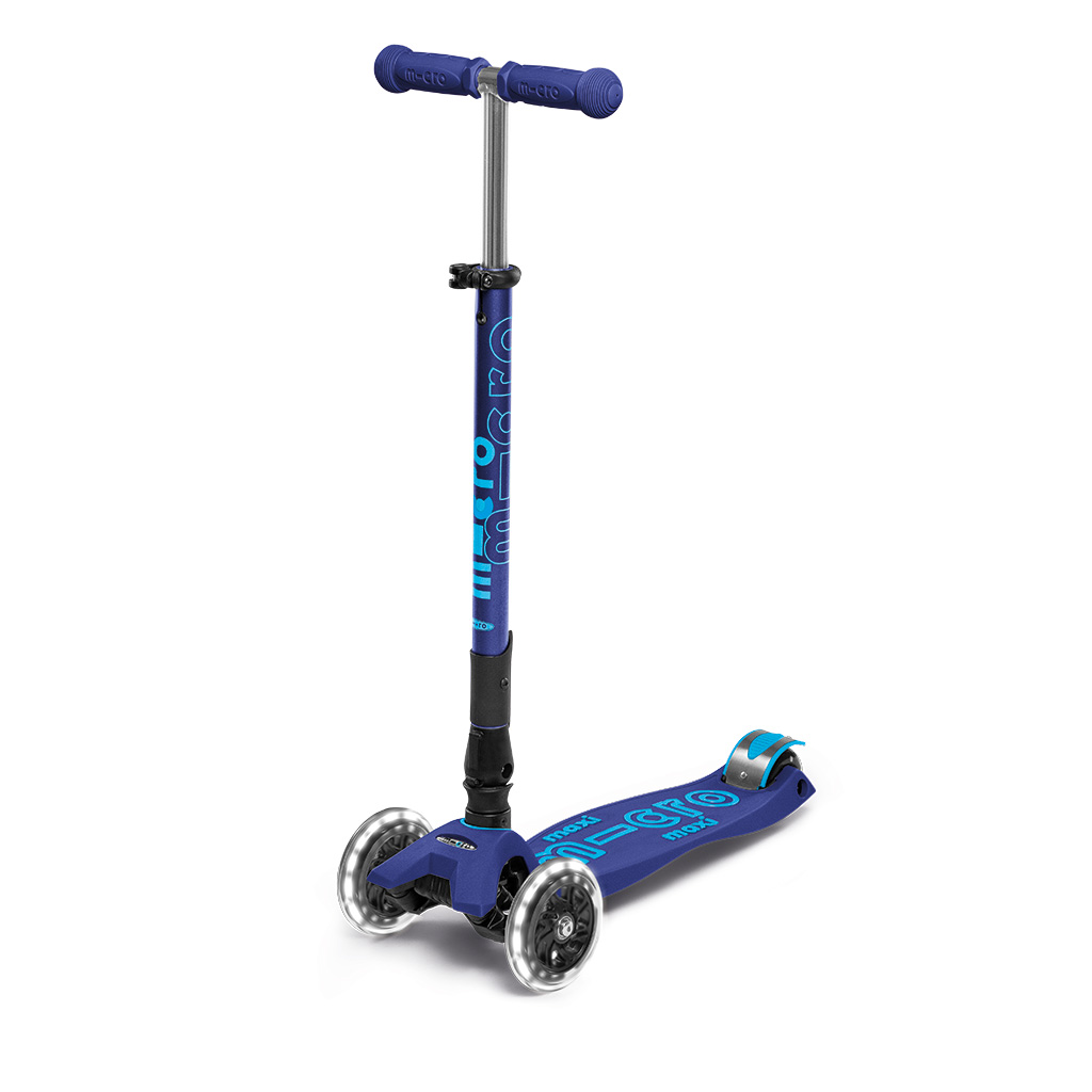 Maxi Micro Deluxe Foldable LED Kinderroller